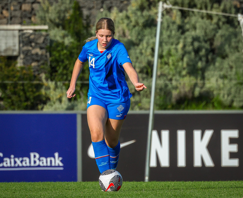 Myndaveisla 1: U15 tapaði gegn Portúgal í fyrradag