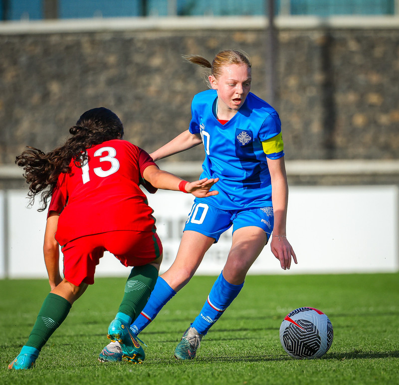 Myndaveisla 1: U15 tapaði gegn Portúgal í fyrradag
