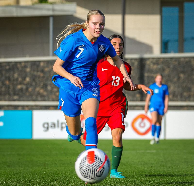 Myndaveisla 1: U15 tapaði gegn Portúgal í fyrradag