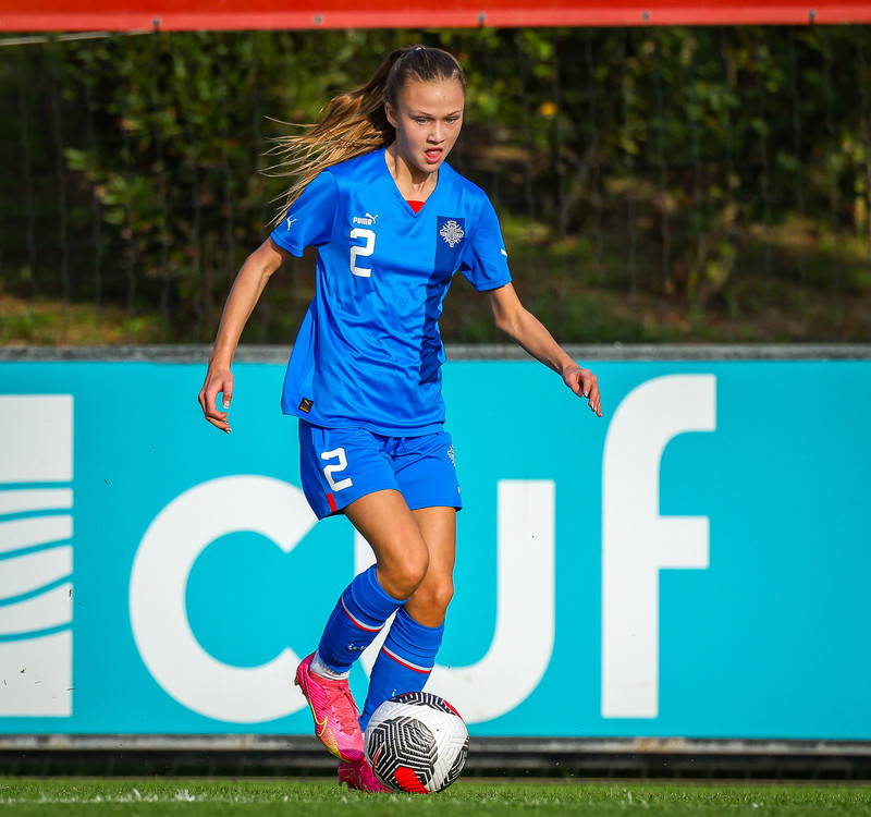 Myndaveisla 1: U15 tapaði gegn Portúgal í fyrradag