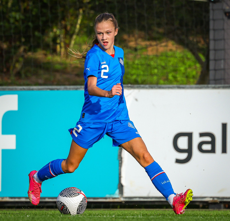 Myndaveisla 1: U15 tapaði gegn Portúgal í fyrradag
