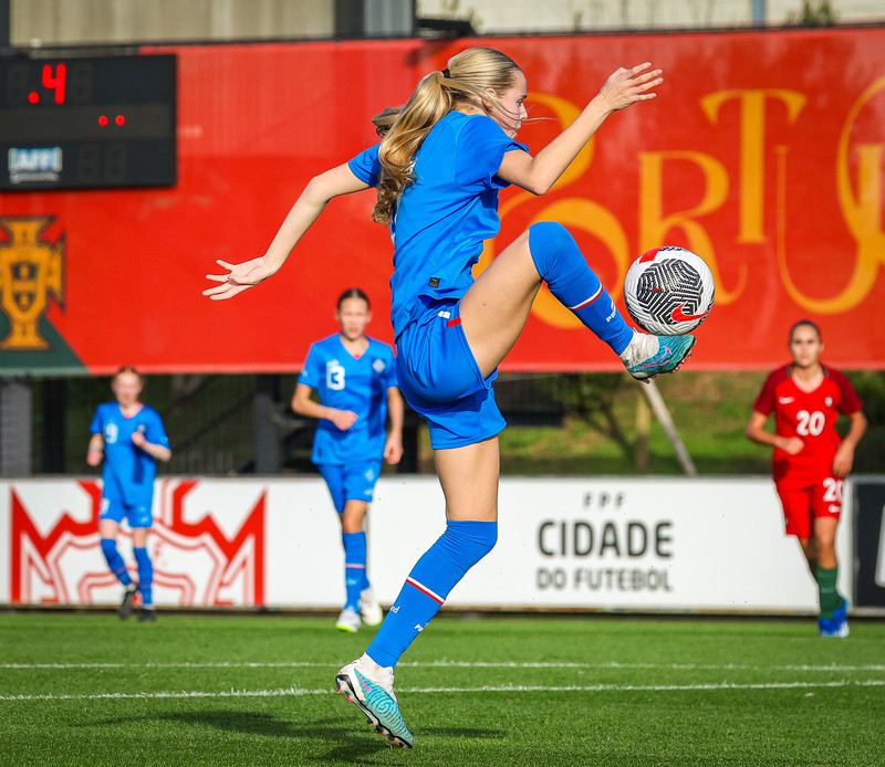 Myndaveisla 1: U15 tapaði gegn Portúgal í fyrradag