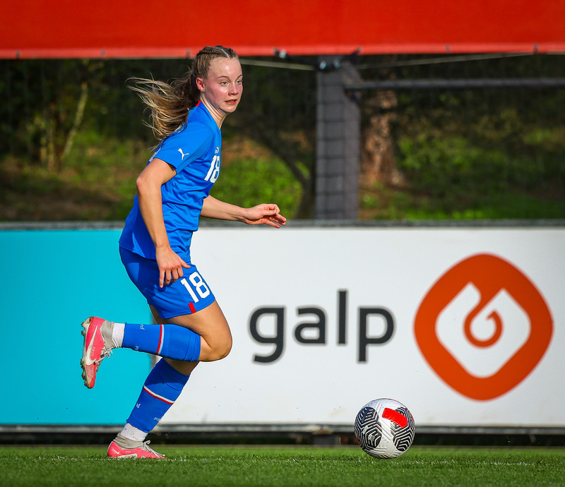 Myndaveisla 1: U15 tapaði gegn Portúgal í fyrradag