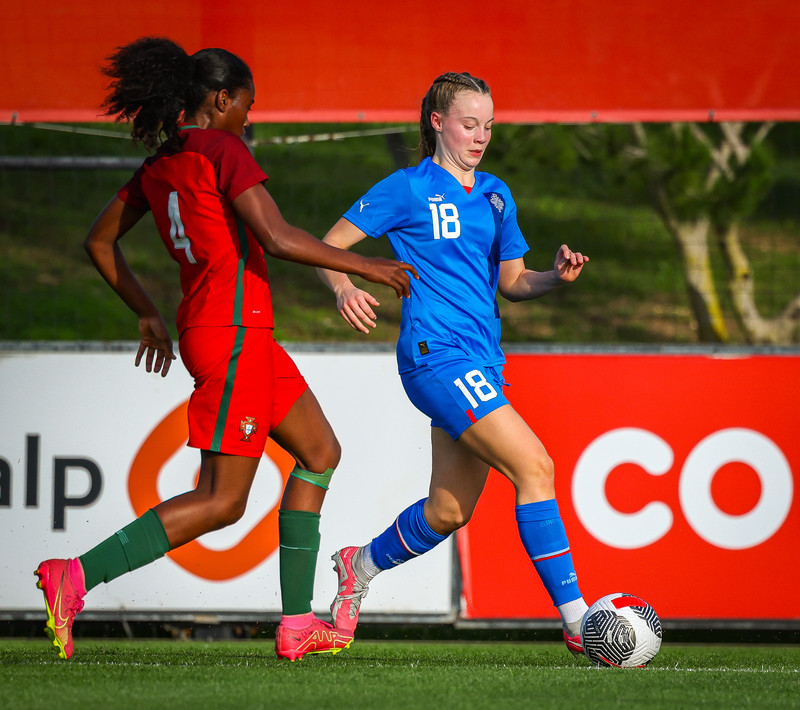 Myndaveisla 1: U15 tapaði gegn Portúgal í fyrradag