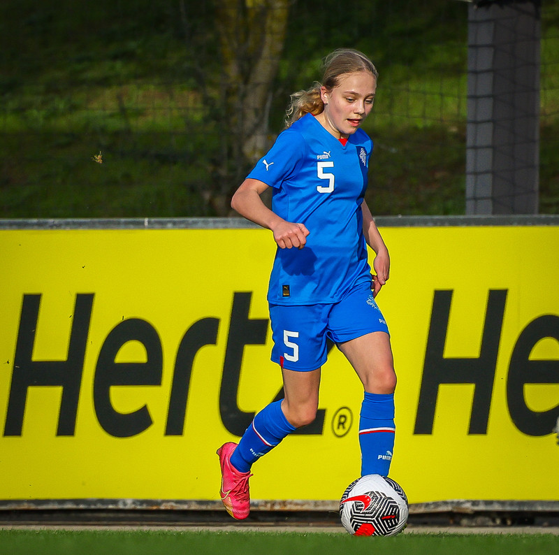 Myndaveisla 1: U15 tapaði gegn Portúgal í fyrradag