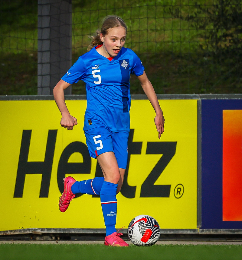 Myndaveisla 1: U15 tapaði gegn Portúgal í fyrradag