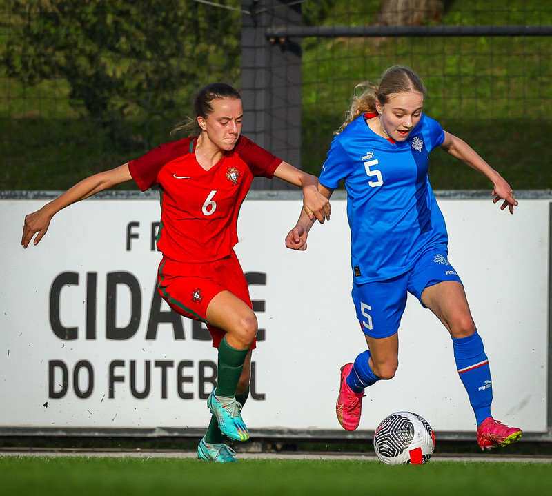 Myndaveisla 1: U15 tapaði gegn Portúgal í fyrradag
