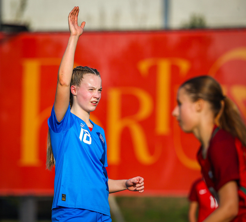 Myndaveisla 1: U15 tapaði gegn Portúgal í fyrradag