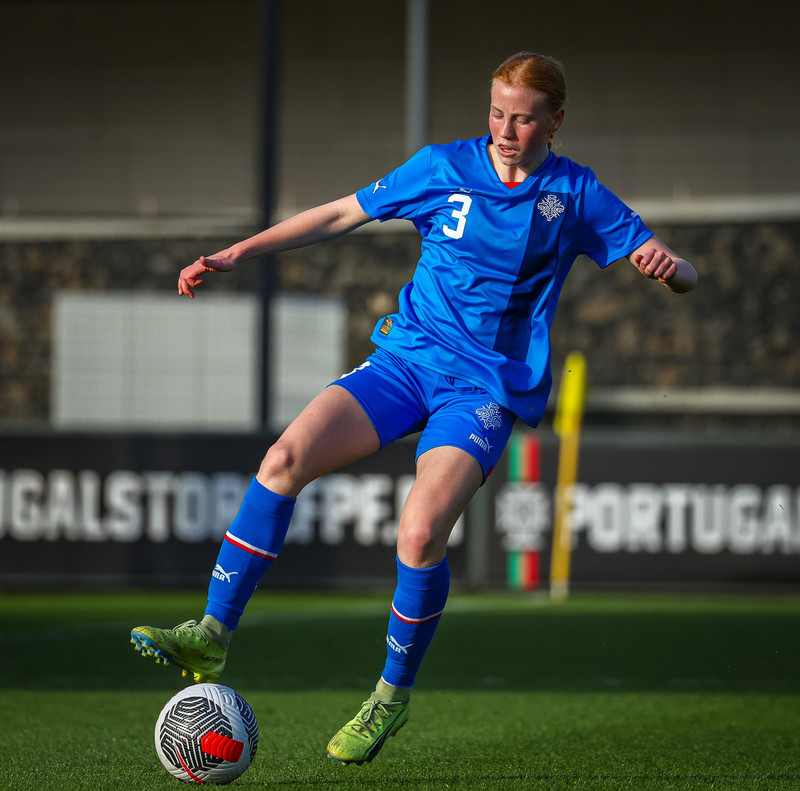 Myndaveisla 1: U15 tapaði gegn Portúgal í fyrradag