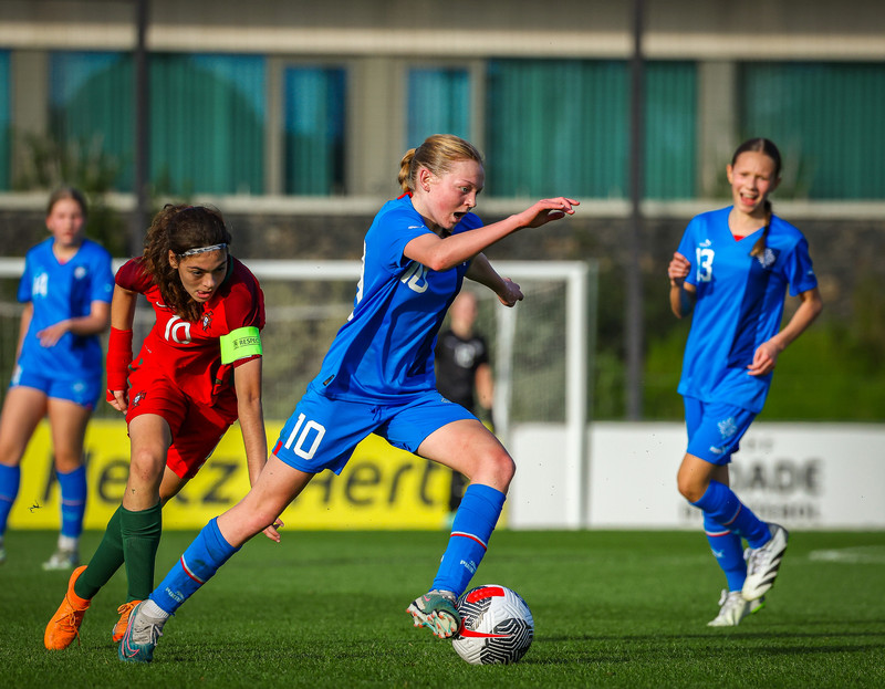 Myndaveisla 1: U15 tapaði gegn Portúgal í fyrradag