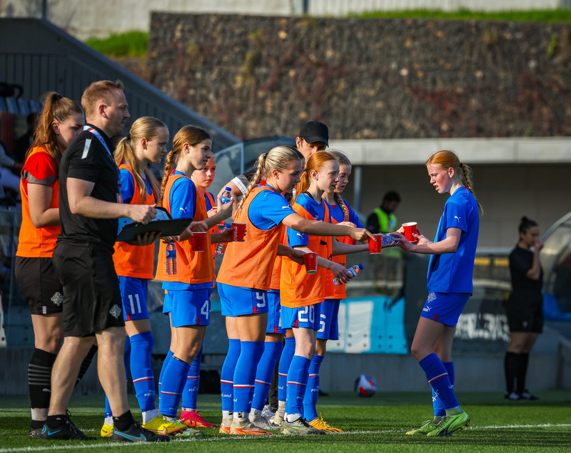 Myndaveisla 1: U15 tapaði gegn Portúgal í fyrradag