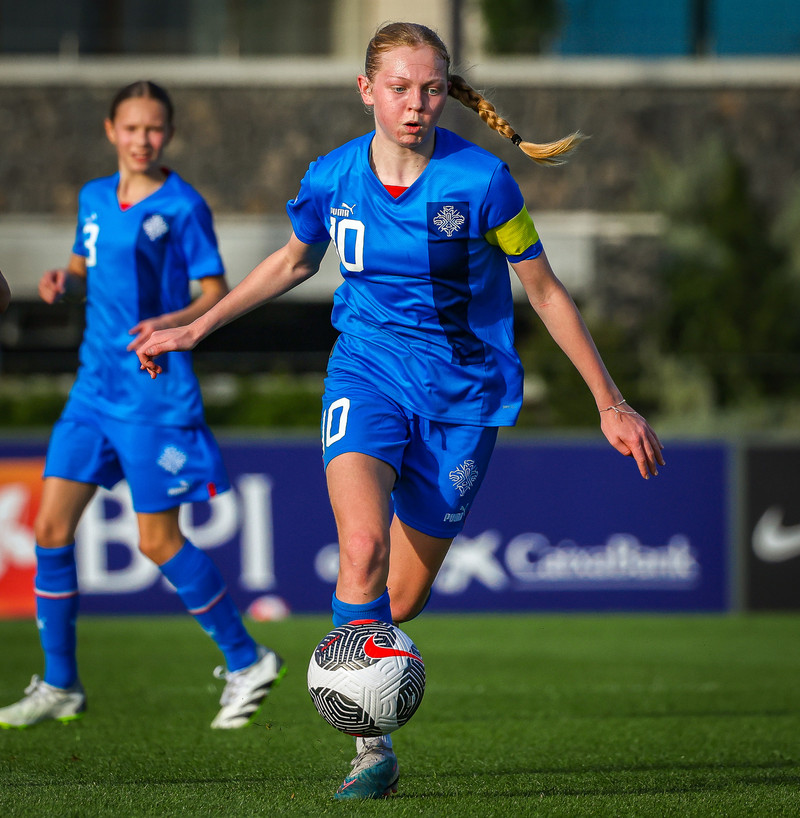 Myndaveisla 1: U15 tapaði gegn Portúgal í fyrradag