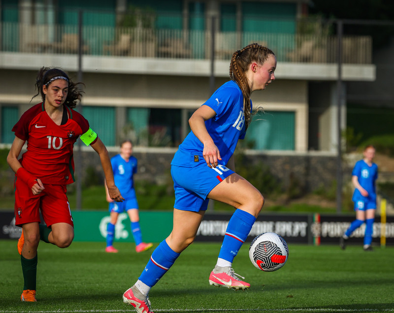 Myndaveisla 1: U15 tapaði gegn Portúgal í fyrradag