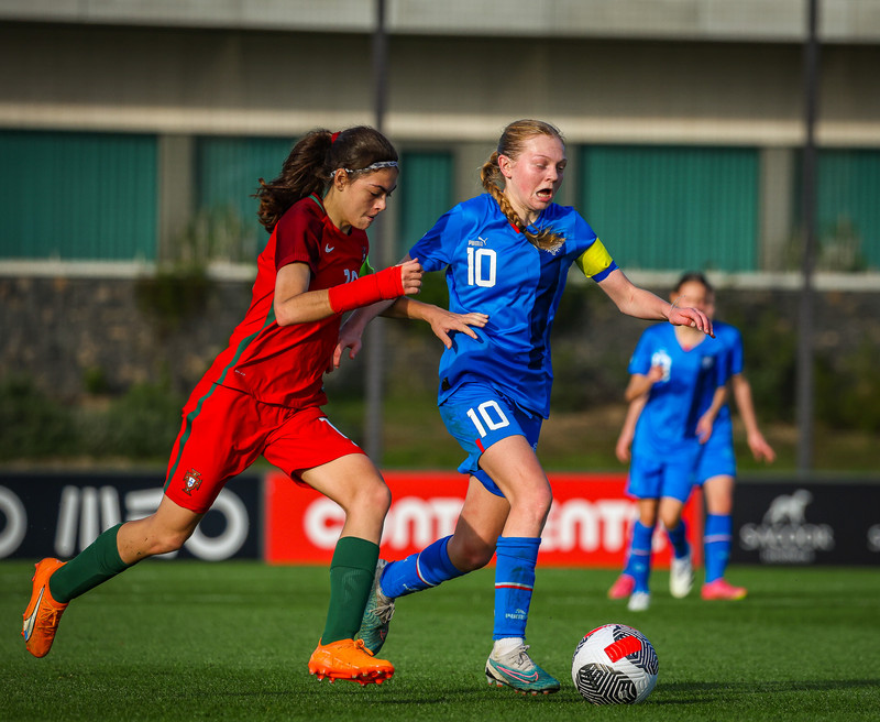 Myndaveisla 1: U15 tapaði gegn Portúgal í fyrradag