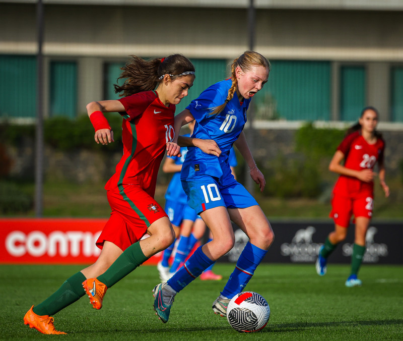 Myndaveisla 1: U15 tapaði gegn Portúgal í fyrradag