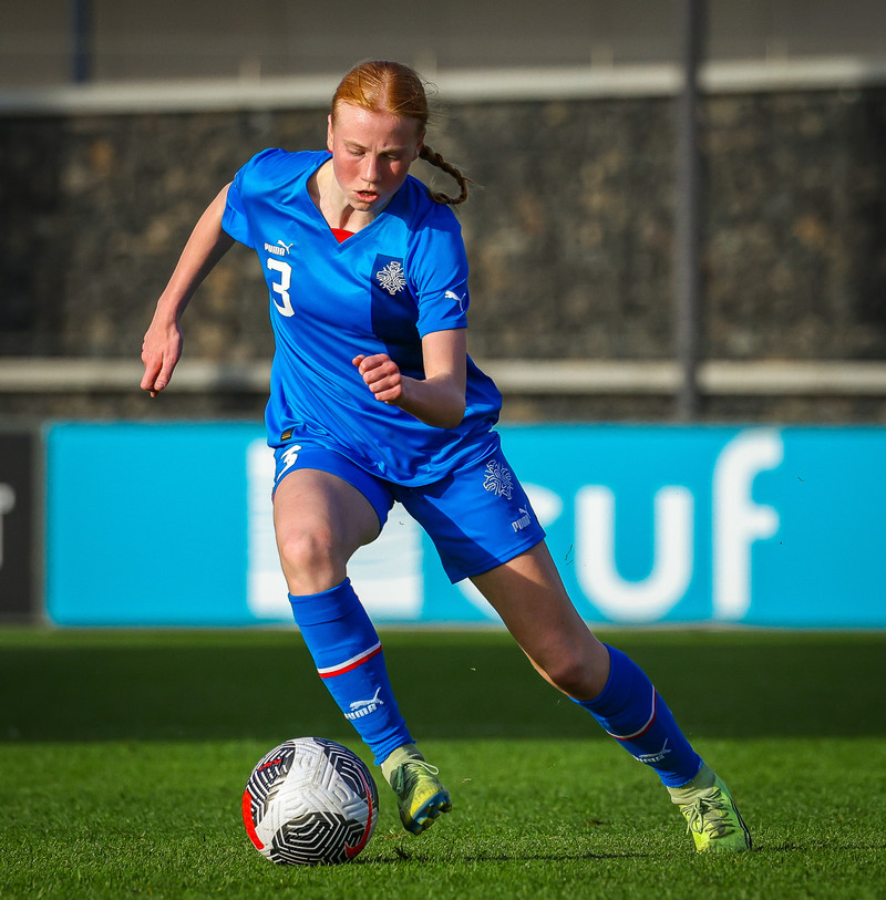 Myndaveisla 1: U15 tapaði gegn Portúgal í fyrradag