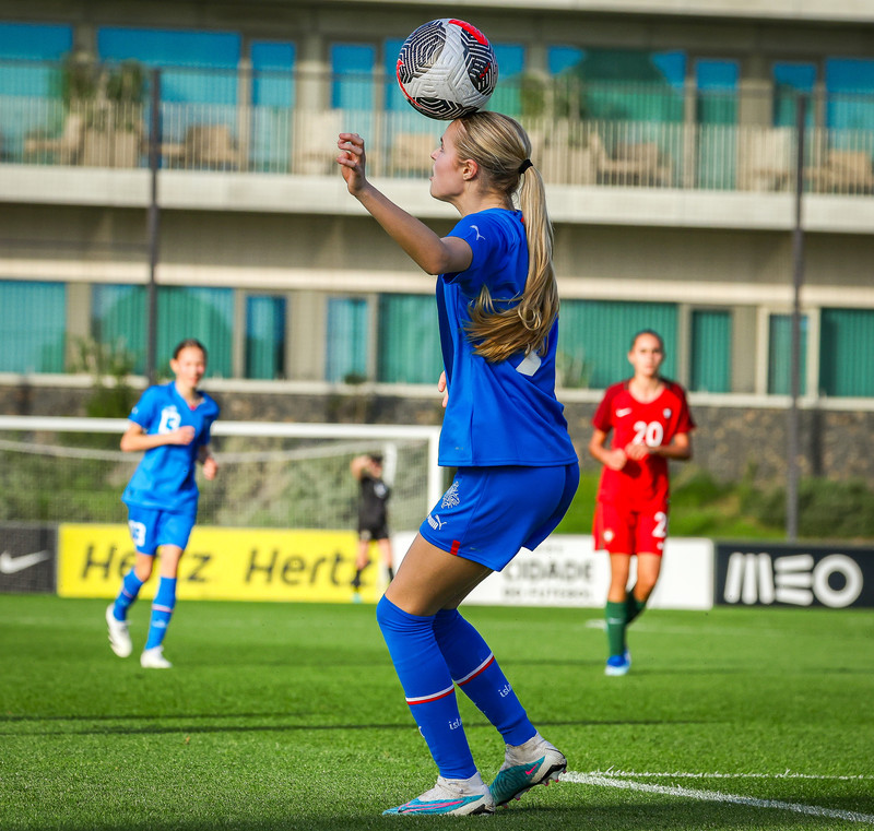 Myndaveisla 1: U15 tapaði gegn Portúgal í fyrradag
