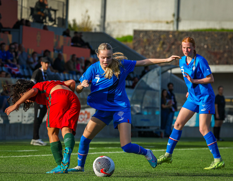 Myndaveisla 1: U15 tapaði gegn Portúgal í fyrradag
