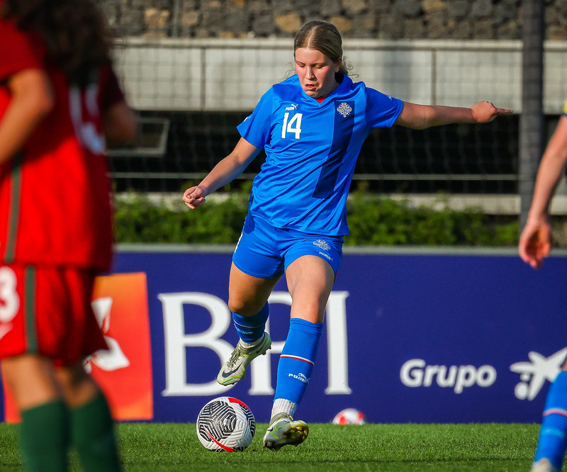 Myndaveisla 1: U15 tapaði gegn Portúgal í fyrradag