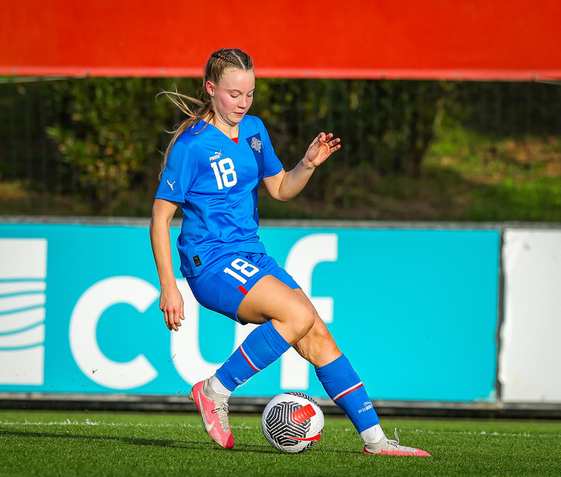Myndaveisla 1: U15 tapaði gegn Portúgal í fyrradag