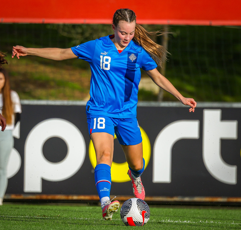 Myndaveisla 1: U15 tapaði gegn Portúgal í fyrradag