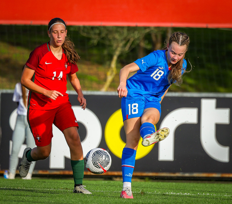 Myndaveisla 1: U15 tapaði gegn Portúgal í fyrradag