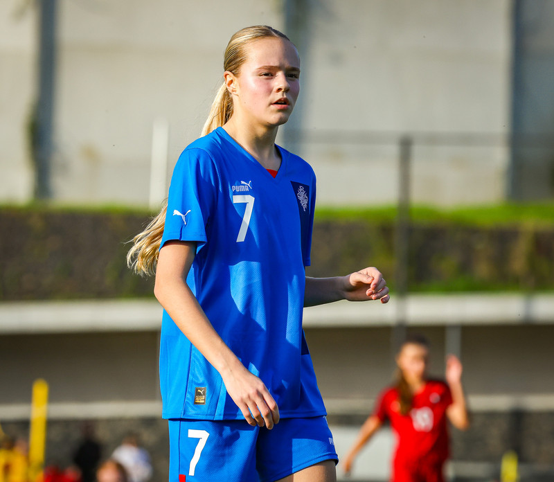 Myndaveisla 1: U15 tapaði gegn Portúgal í fyrradag