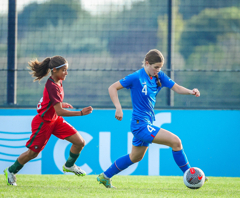 Myndaveisla 1: U15 tapaði gegn Portúgal í fyrradag