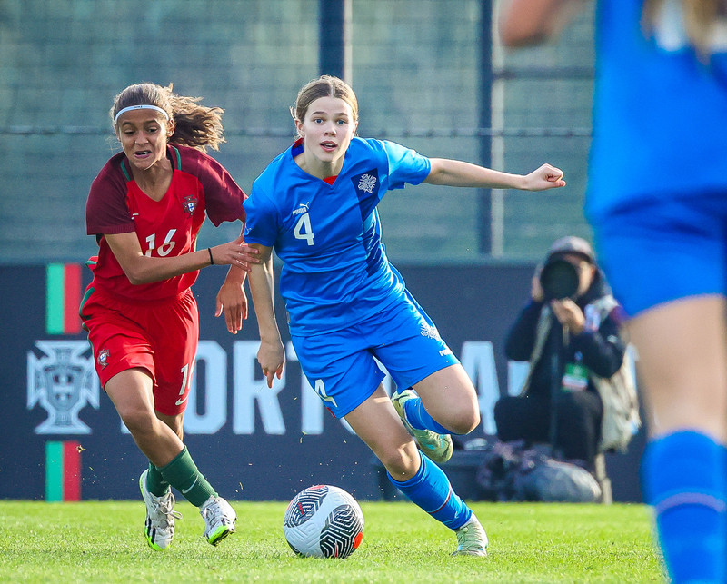 Myndaveisla 1: U15 tapaði gegn Portúgal í fyrradag