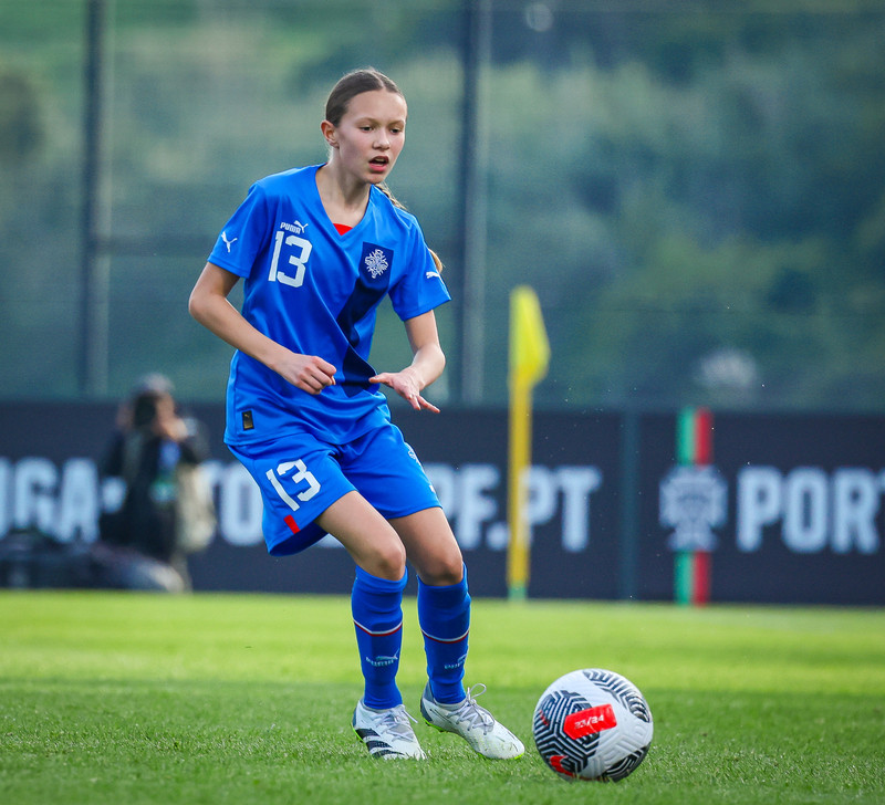 Myndaveisla 1: U15 tapaði gegn Portúgal í fyrradag