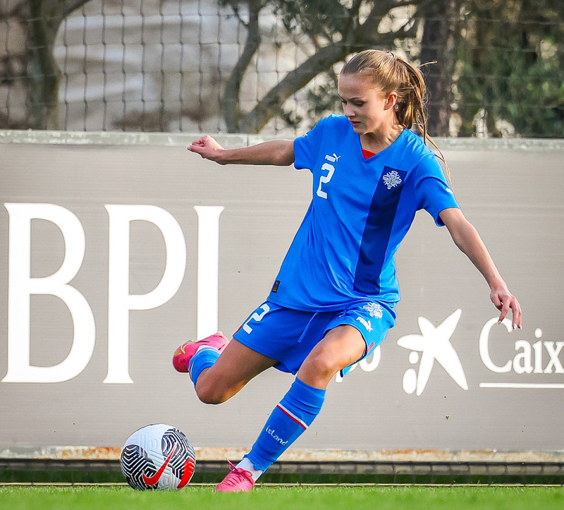 Myndaveisla 1: U15 tapaði gegn Portúgal í fyrradag