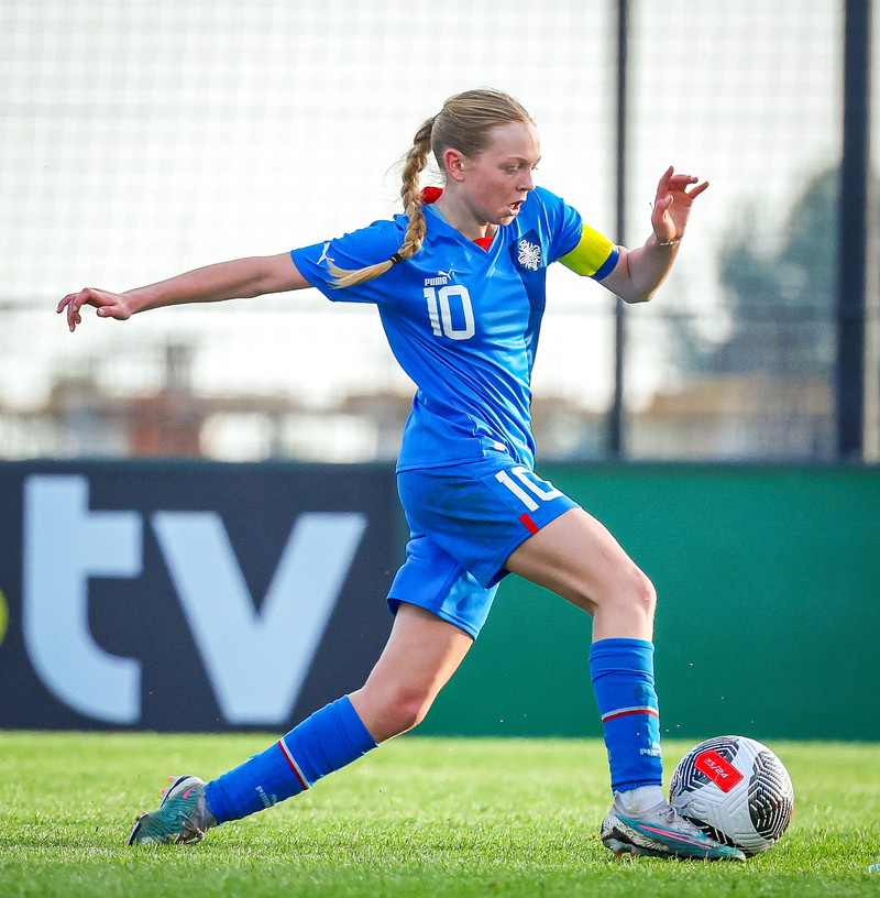 Myndaveisla 1: U15 tapaði gegn Portúgal í fyrradag