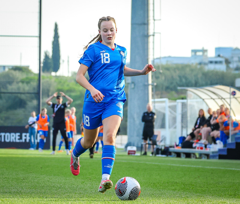 Myndaveisla 1: U15 tapaði gegn Portúgal í fyrradag