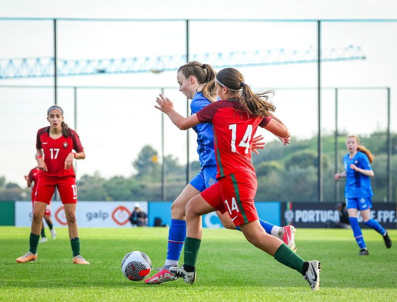 Myndaveisla 1: U15 tapaði gegn Portúgal í fyrradag