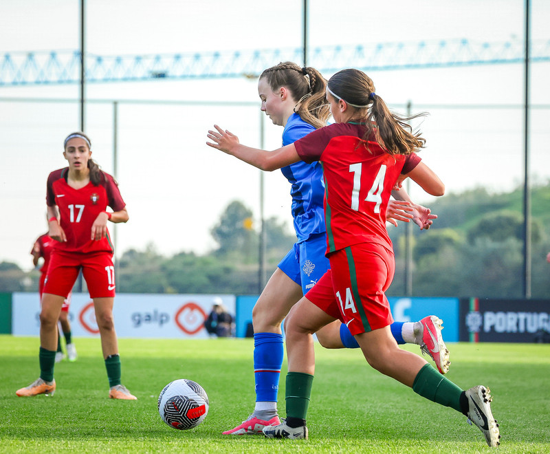 Myndaveisla 1: U15 tapaði gegn Portúgal í fyrradag