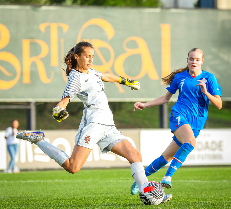 Myndaveisla 1: U15 tapaði gegn Portúgal í fyrradag