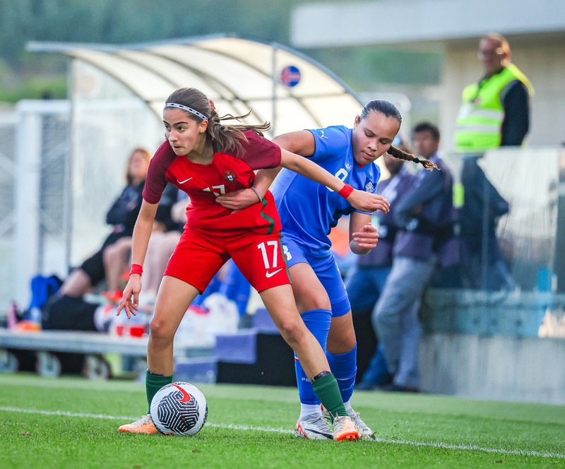 Myndaveisla 1: U15 tapaði gegn Portúgal í fyrradag