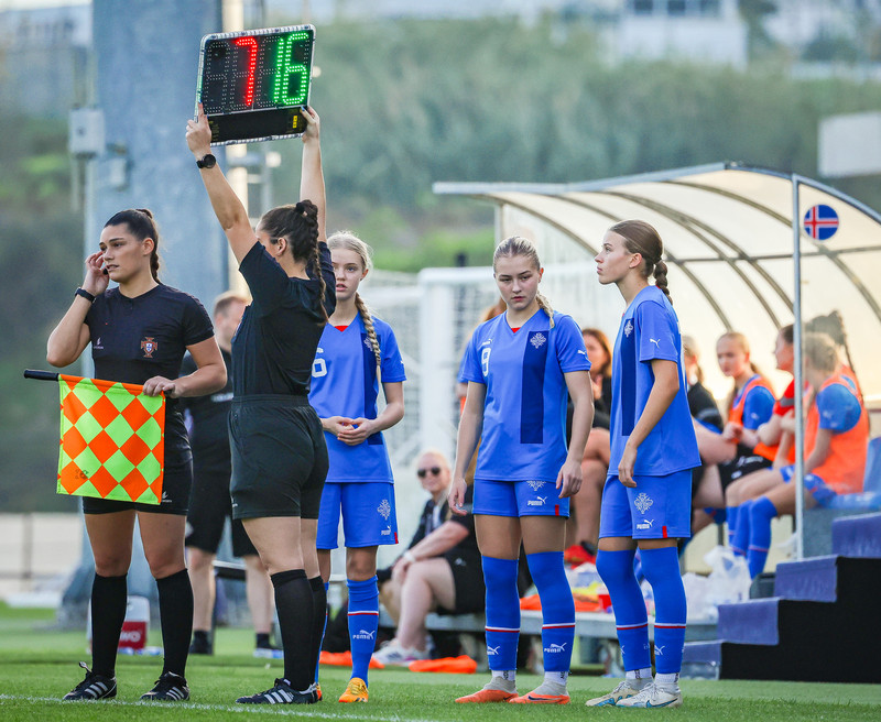 Myndaveisla 1: U15 tapaði gegn Portúgal í fyrradag