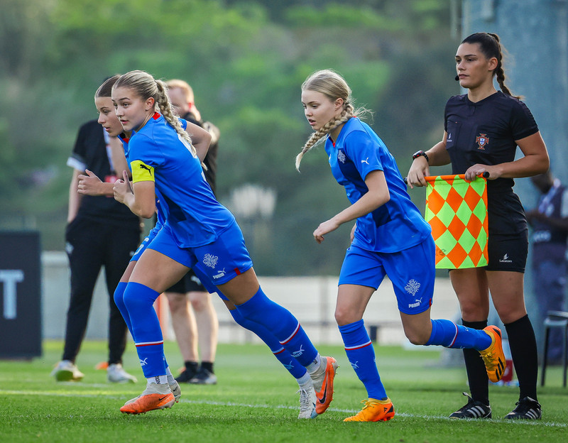 Myndaveisla 1: U15 tapaði gegn Portúgal í fyrradag