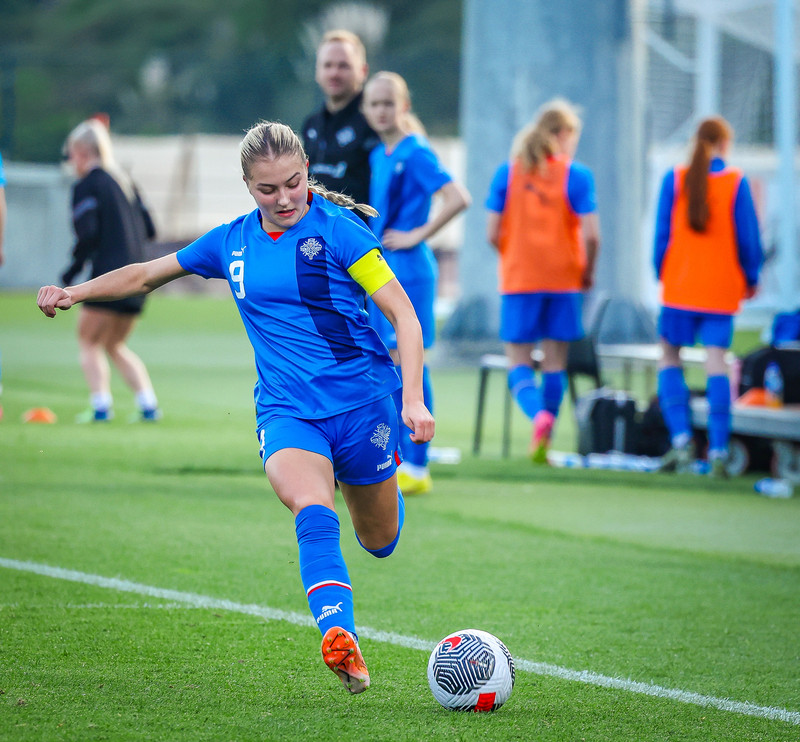 Myndaveisla 1: U15 tapaði gegn Portúgal í fyrradag