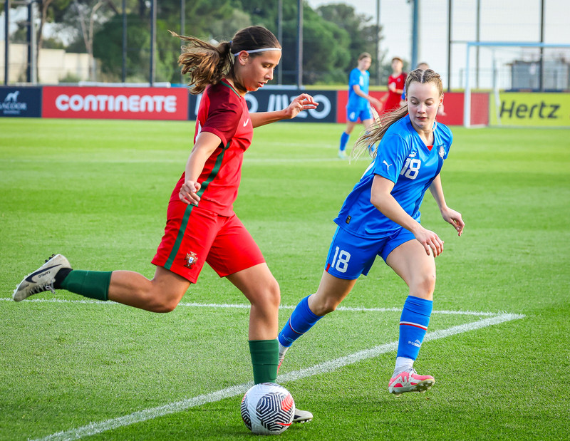 Myndaveisla 1: U15 tapaði gegn Portúgal í fyrradag