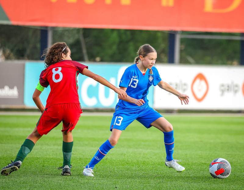 Myndaveisla 1: U15 tapaði gegn Portúgal í fyrradag