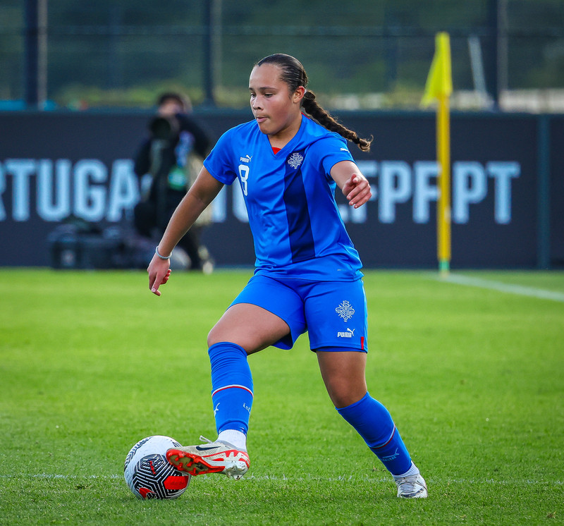 Myndaveisla 1: U15 tapaði gegn Portúgal í fyrradag