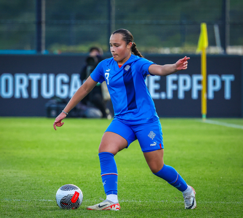 Myndaveisla 1: U15 tapaði gegn Portúgal í fyrradag