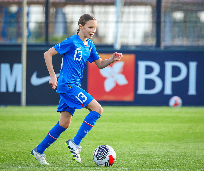 Myndaveisla 1: U15 tapaði gegn Portúgal í fyrradag