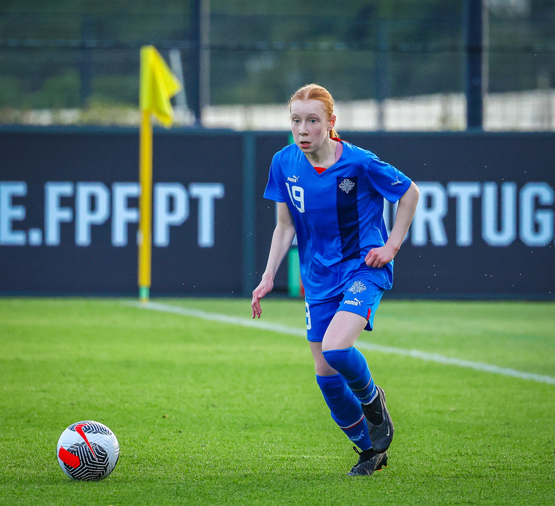 Myndaveisla 1: U15 tapaði gegn Portúgal í fyrradag