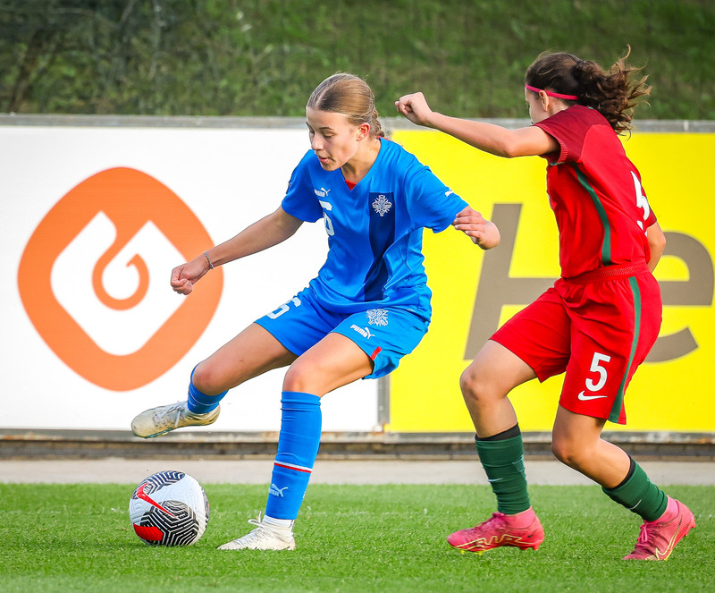 Myndaveisla 1: U15 tapaði gegn Portúgal í fyrradag
