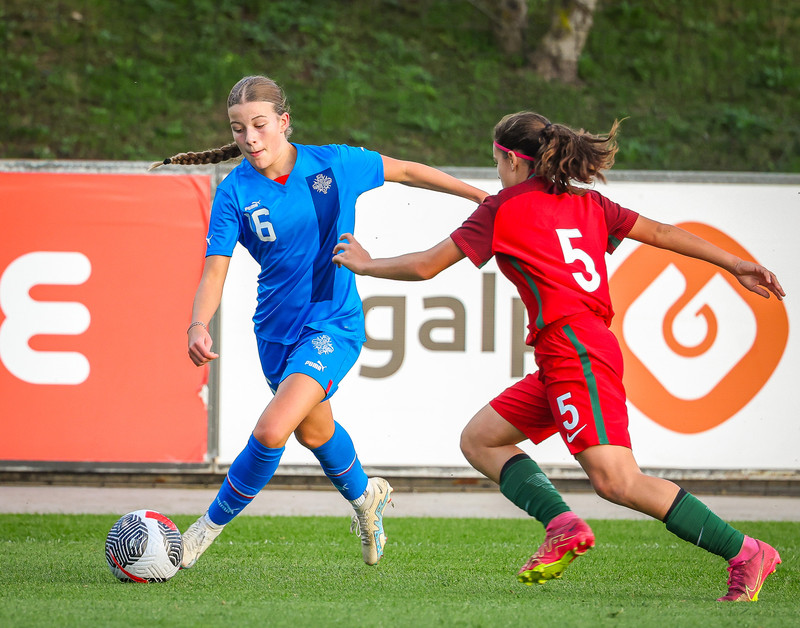 Myndaveisla 1: U15 tapaði gegn Portúgal í fyrradag