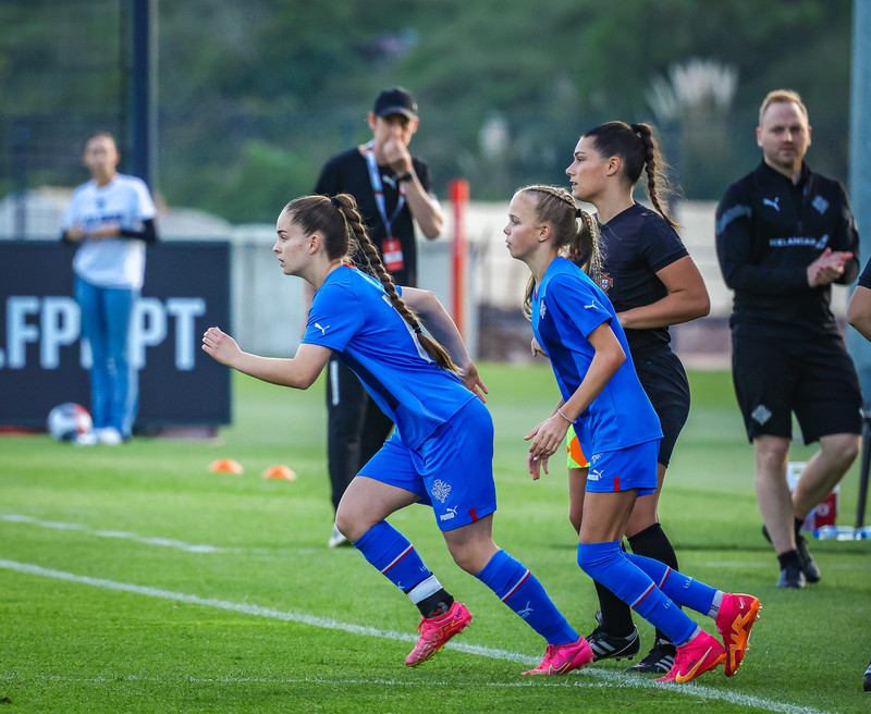 Myndaveisla 1: U15 tapaði gegn Portúgal í fyrradag