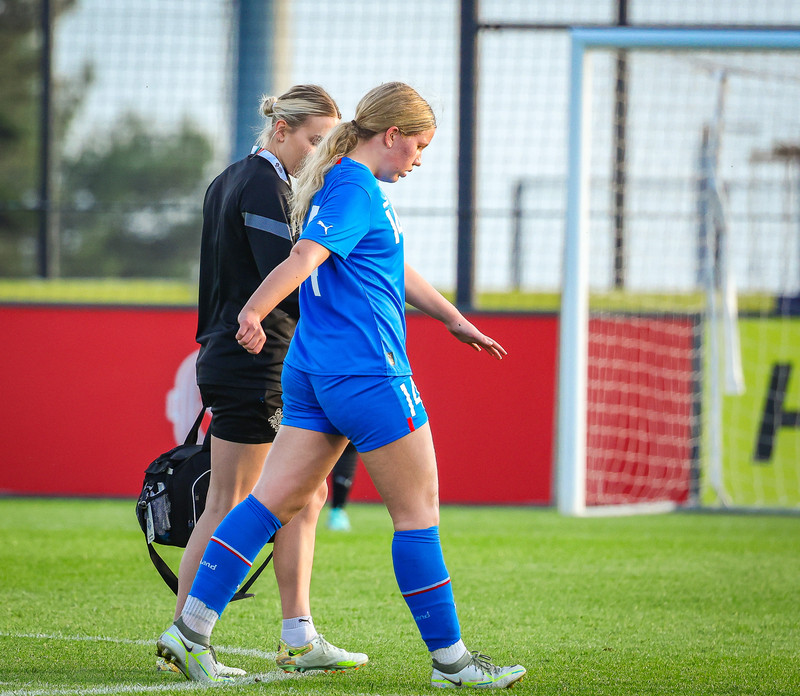 Myndaveisla 1: U15 tapaði gegn Portúgal í fyrradag
